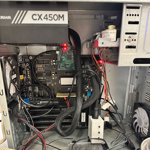 C64T, insides.